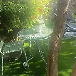 Bulle De Bien Etre Au Rendez Vous Avec Privatif Et Petit Dejeuner Inclus B&B