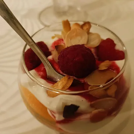 Frühstückspension Bulle De Bien-etre Au Rendez-vous Privatif Et Petit Dejeuner Inclus *