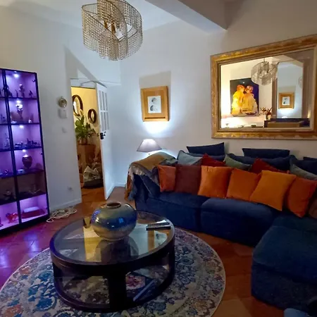 Une Bulle De Bien Etre Avec Spa Privatif Et Petit Dejeuner Inclus Pres De Castelnaudary Bed & Breakfast
