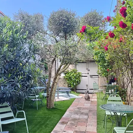 Bulle De Bien Etre Avec Privatif Et Petit Dejeuner Inclus Pres De Castelnaudary B&B *