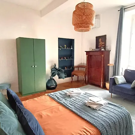 Bulle De Bien-etre Au Rendez-vous Privatif Et Petit Dejeuner Inclus Bed & Breakfast Pexiora
